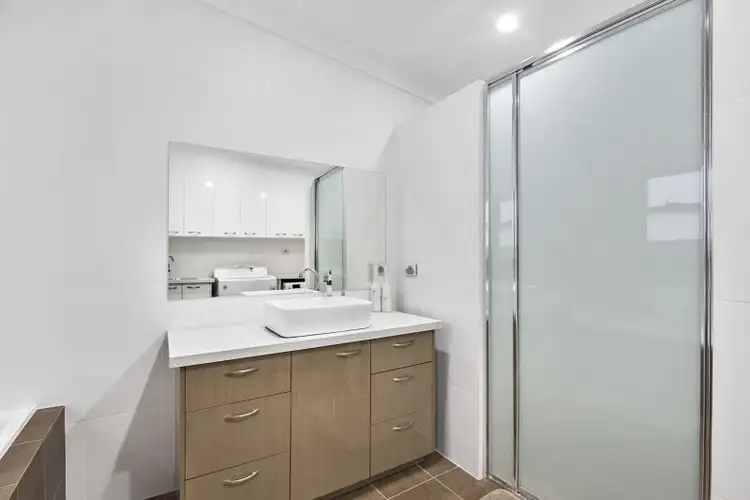 Seventh view of Homely house listing, 1 Horne Square, Goulburn NSW 2580