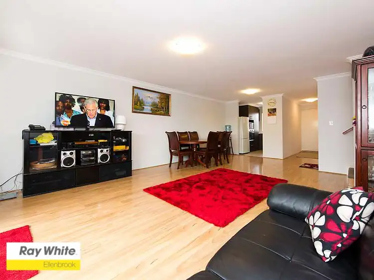 Second view of Homely unit listing, 5/4 Montana, West Swan WA 6055