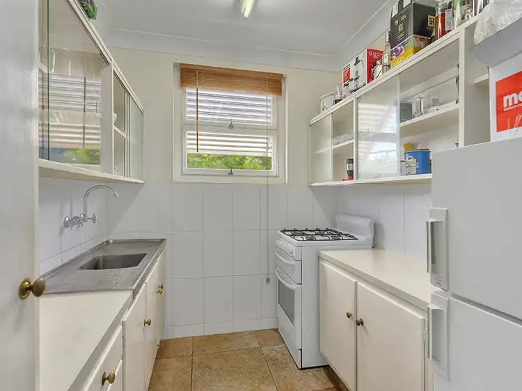 Fourth view of Homely unit listing, 4/26 London Road, Clayfield QLD 4011