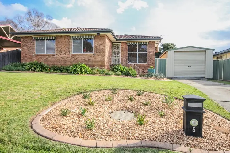 5 Northsteyne Road, Woodbine NSW 2560