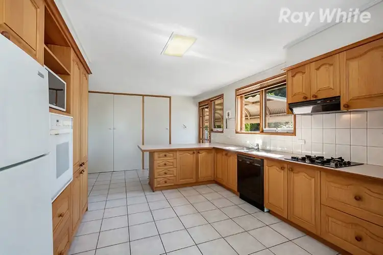 Fifth view of Homely house listing, 2 Havelock Avenue, Bundoora VIC 3083