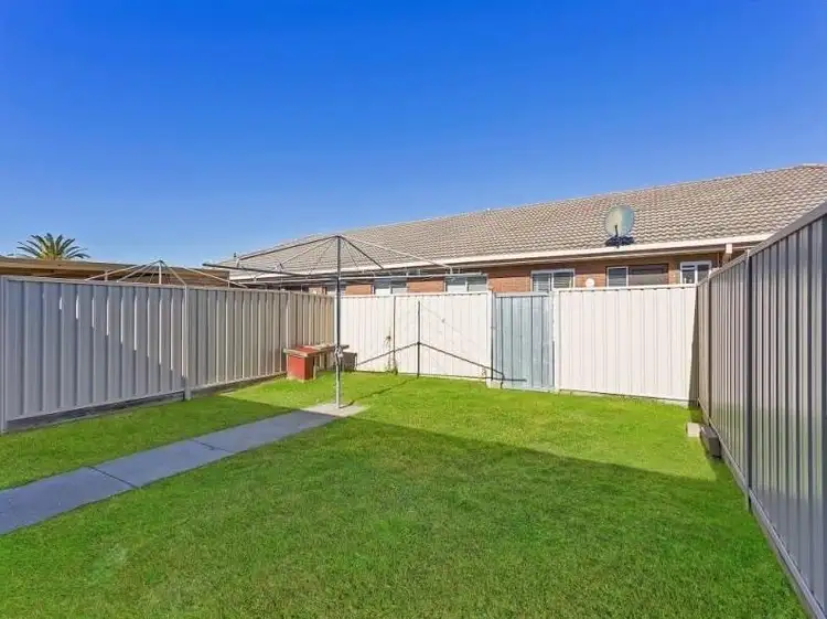 Fourth view of Homely unit listing, 4/622 Prune Street, Springdale Heights NSW 2641