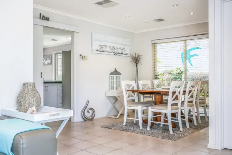 Fifth view of Homely house listing, 2 Endeavour Court, North Haven SA 5018