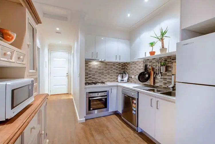 Second view of Homely unit listing, 4/134 McMahon Road, Reservoir VIC 3073
