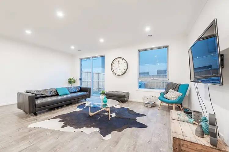 Fourth view of Homely house listing, 46 Cascade Terrace, Craigieburn VIC 3064