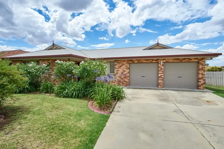 20 Gidgee Place, Glenfield Park NSW 2650