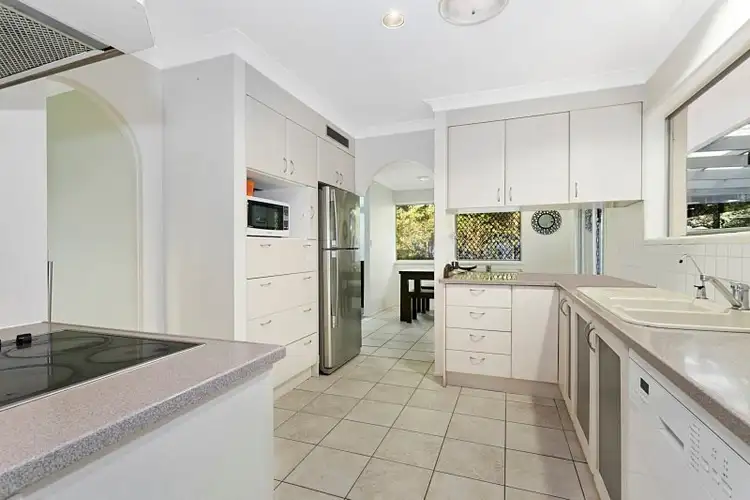 Fifth view of Homely house listing, 4 Peggy Place, Chapel Hill QLD 4069