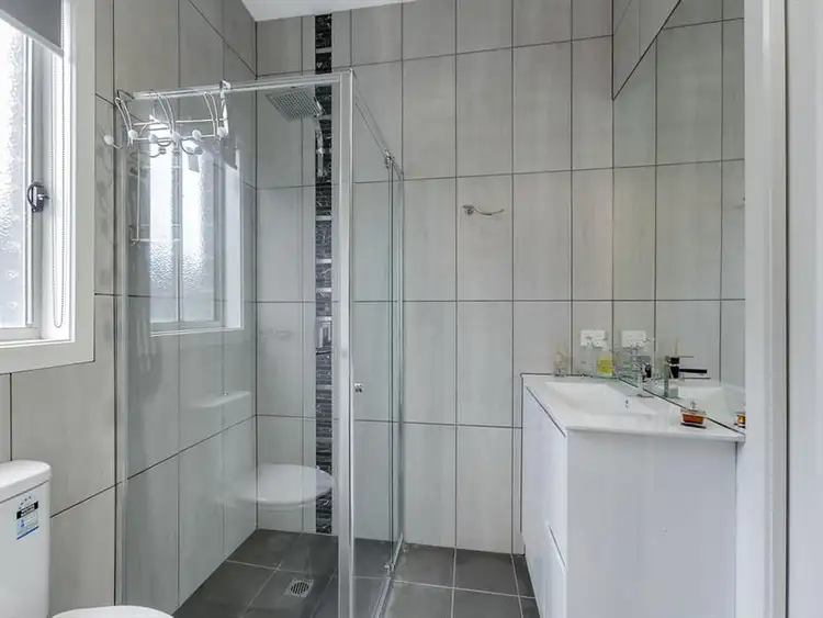 Seventh view of Homely house listing, 18 Erindale Rise, Mernda VIC 3754