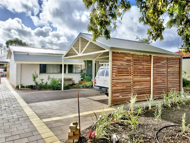 32 Kennedy Road, Morley WA 6062