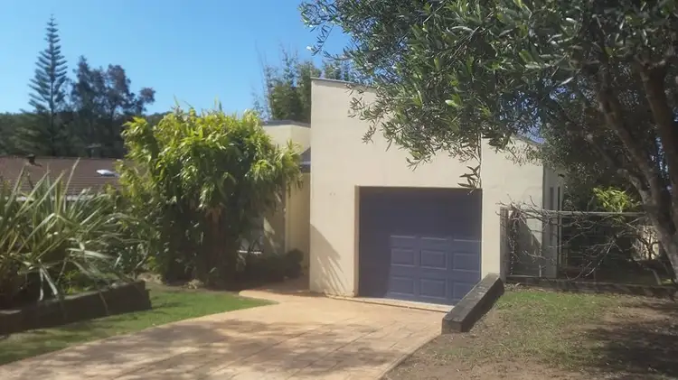 Main view of Homely house listing, 4 The Pannicle, Manyana NSW 2539