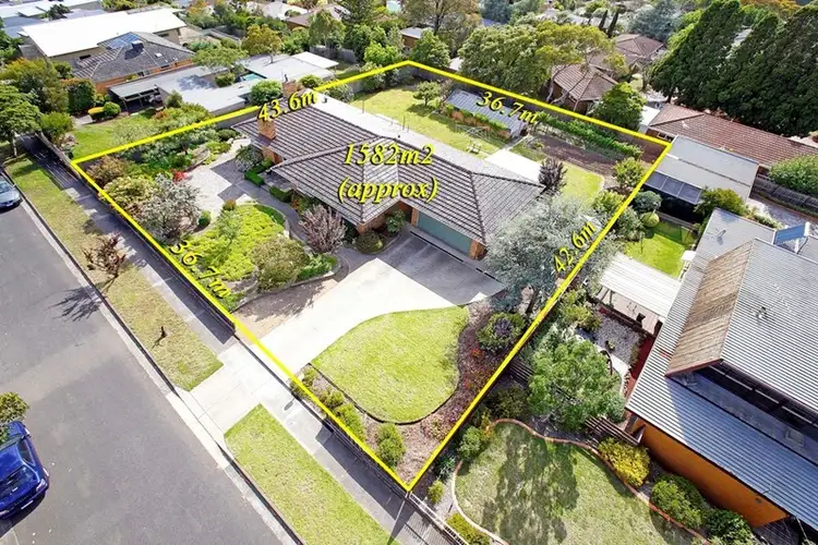 11-13 Cara Road, Highton VIC 3216
