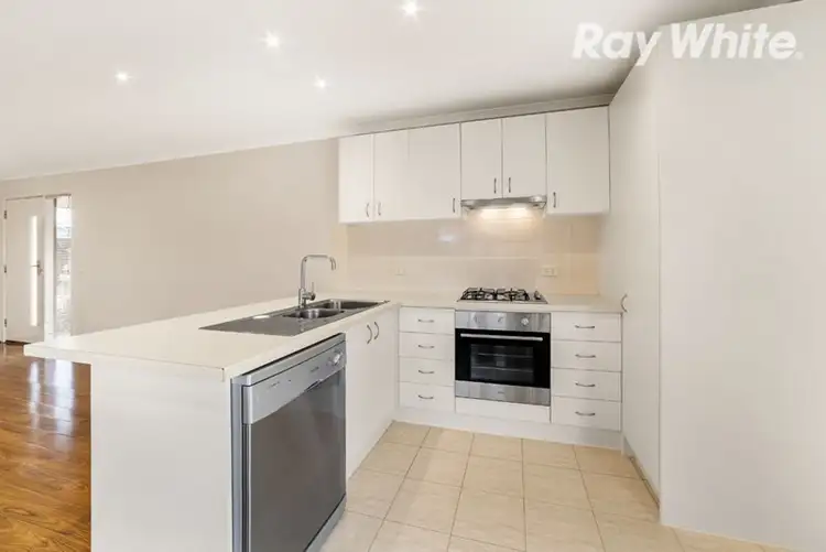 Fourth view of Homely townhouse listing, 4 and 7/2-4 Highland Street, Kingsbury VIC 3083