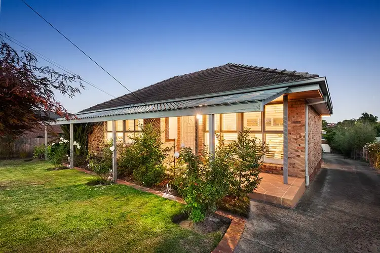 1/4 Hansen Street, Mount Waverley VIC 3149