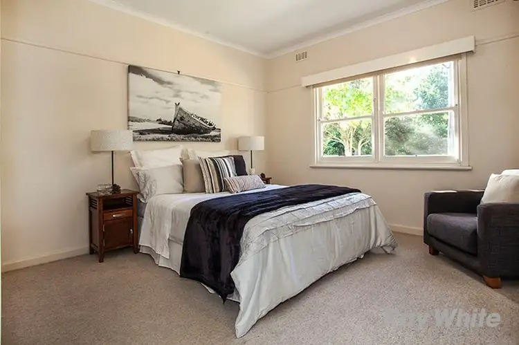 Fifth view of Homely house listing, 2 Fellows Street, Mitcham VIC 3132