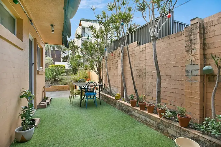 Fifth view of Homely unit listing, 1/196 Hedges Avenue, Mermaid Beach QLD 4218