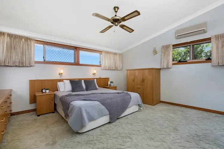Sixth view of Homely house listing, 2 Bertson Crescent, Wellington Point QLD 4160