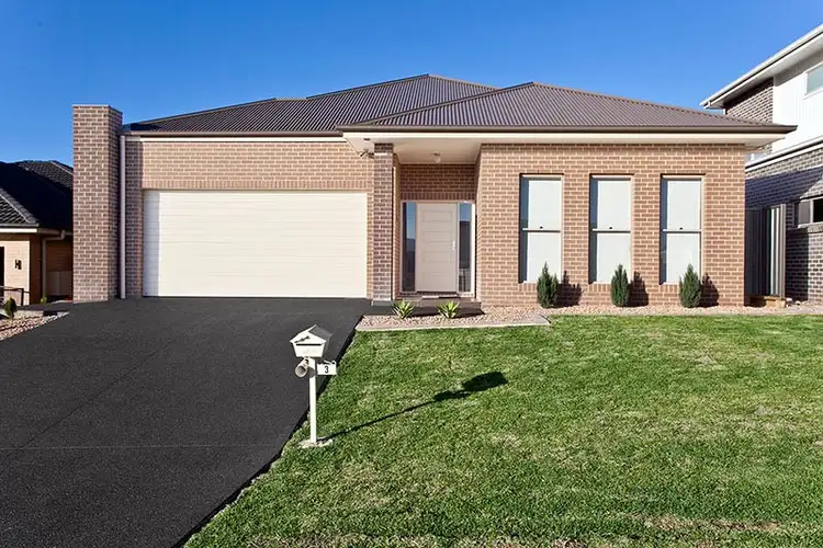 3 Glades Parkway, Shell Cove NSW 2529