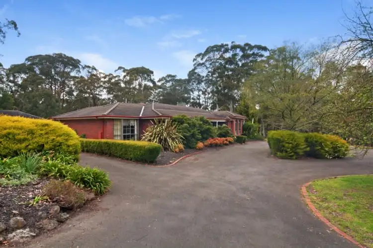 9555 Western Highway, Warrenheip VIC 3352