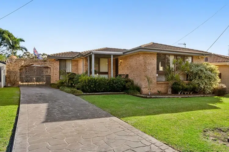 74 Compton Street, Dapto NSW 2530