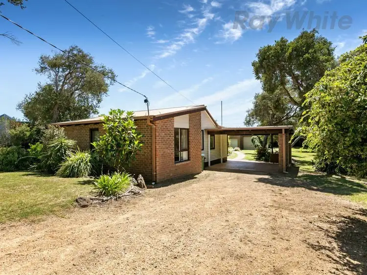 14 Blairgowrie Avenue, Blairgowrie VIC 3942