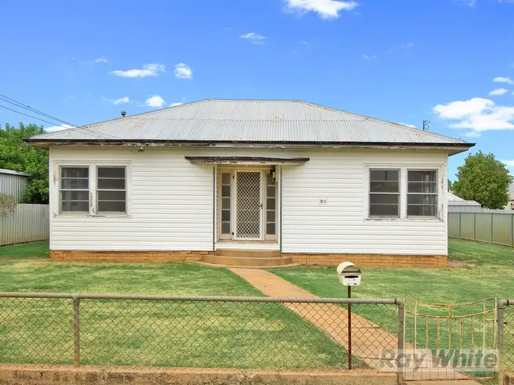 31 Balonne Street, Narrabri NSW 2390