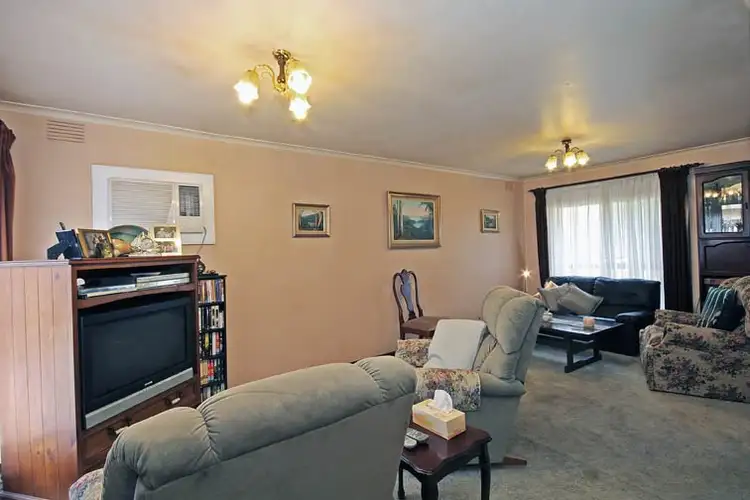 Third view of Homely villa listing, 2/3 Edithvale Road, Edithvale VIC 3196