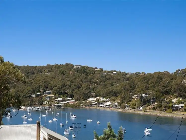 76 Heath Road, Hardys Bay NSW 2257