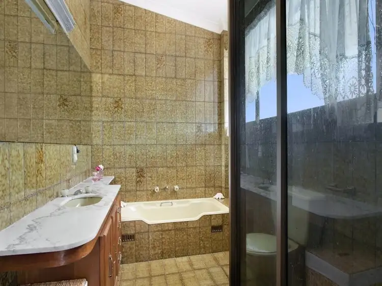 Seventh view of Homely house listing, 2 McKeown Street, Prairiewood NSW 2176