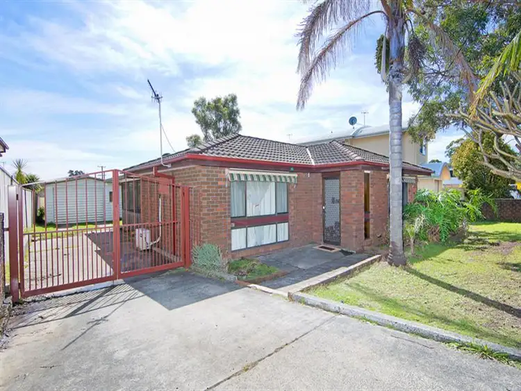 187 Bateau Bay Road, Bateau Bay NSW 2261