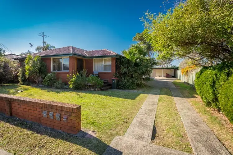 Main view of Homely unit listing, 2/151 Windang Road, Windang NSW 2528