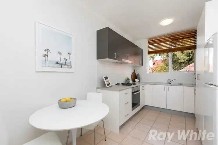 Fourth view of Homely apartment listing, 10/8 Avoca Avenue, Elwood VIC 3184