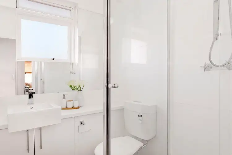 Sixth view of Homely apartment listing, 8/22 Kokaribb Road, Carnegie VIC 3163
