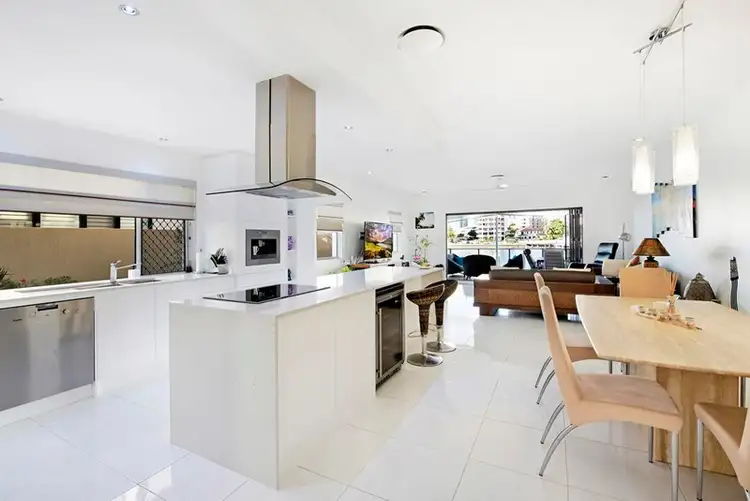 Fourth view of Homely villa listing, 2/45 Stanhill Drive, Chevron Island QLD 4217