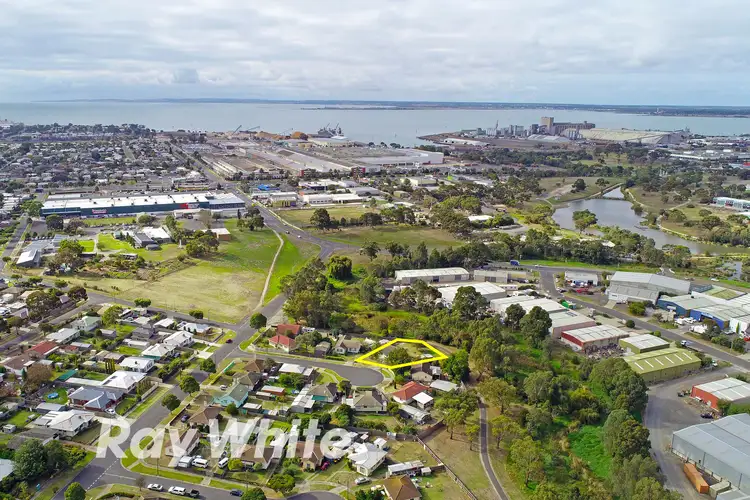Fourth view of Homely house listing, 2 Nowra Court, Norlane VIC 3214