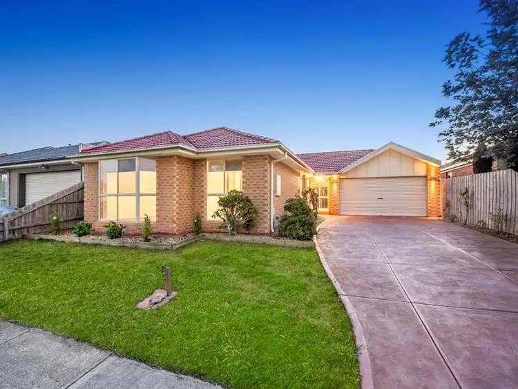 51 Rio Grande Drive, Roxburgh Park VIC 3064