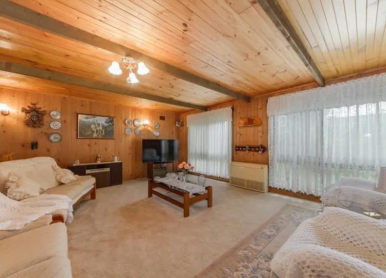 Fifth view of Homely house listing, 8 Walter Street, St Albans VIC 3021