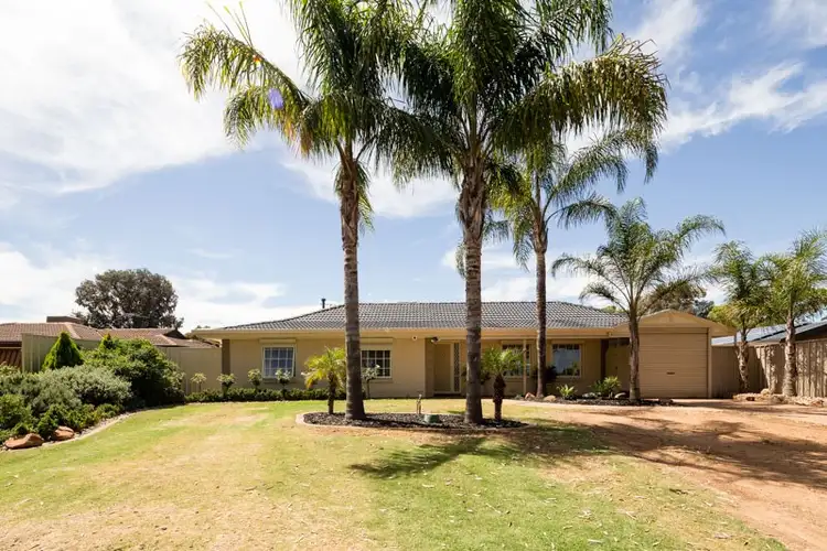 9 Cowan Drive, Pooraka SA 5095