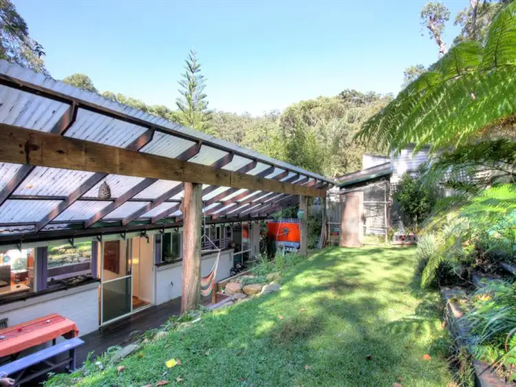 9 Palmtree Grove, Umina Beach NSW 2257