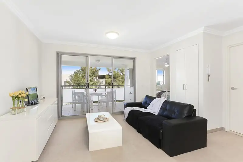Main view of Homely unit listing, 20/15-19 Shackel Avenue, Brookvale NSW 2100