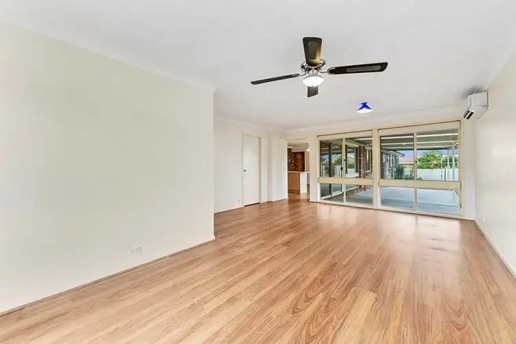 Third view of Homely house listing, 2/6 Guardian Crescent, Bligh Park NSW 2756