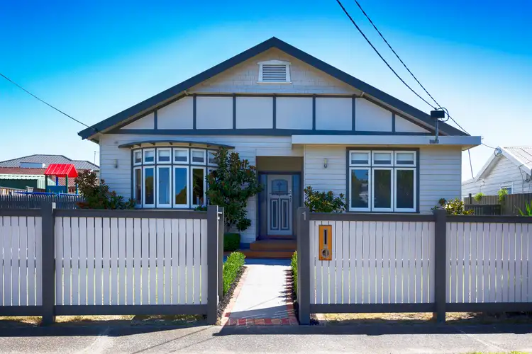 Second view of Homely house listing, 1 Broadway, Bonbeach VIC 3196