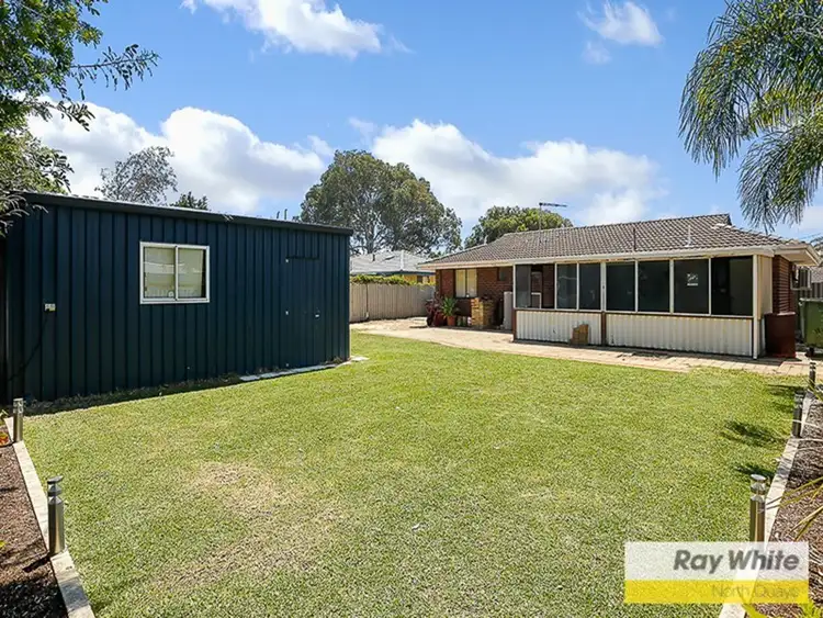 Second view of Homely house listing, 6 Allinga Crescent, Craigie WA 6025