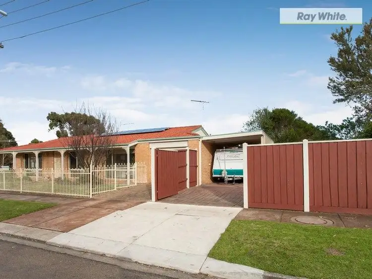 2 Curlew Drive, Rosebud West VIC 3940