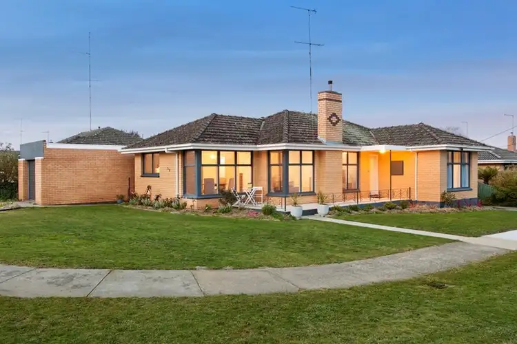 Main view of Homely house listing, 20 Pauls Crescent, Wendouree VIC 3355