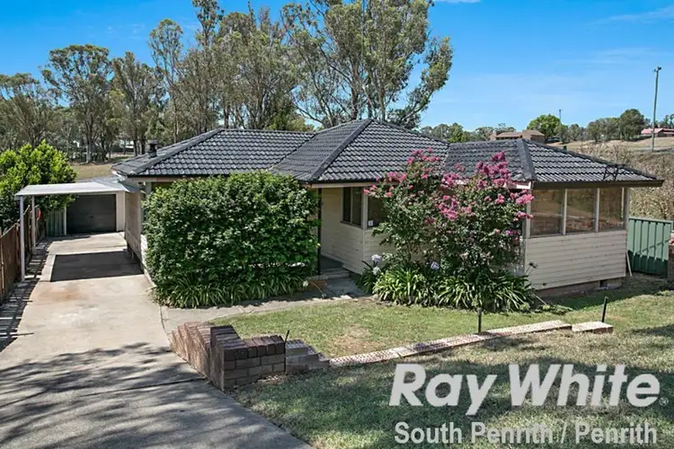 1 Hawthorn Road, Penrith NSW 2750