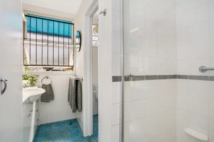 Sixth view of Homely unit listing, 2/225 Oxley Road, Graceville QLD 4075