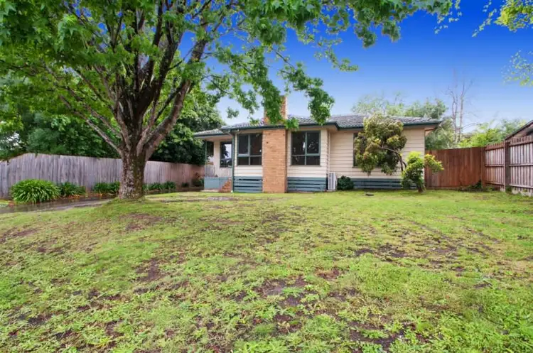 13 KIPLING Avenue, Mooroolbark VIC 3138