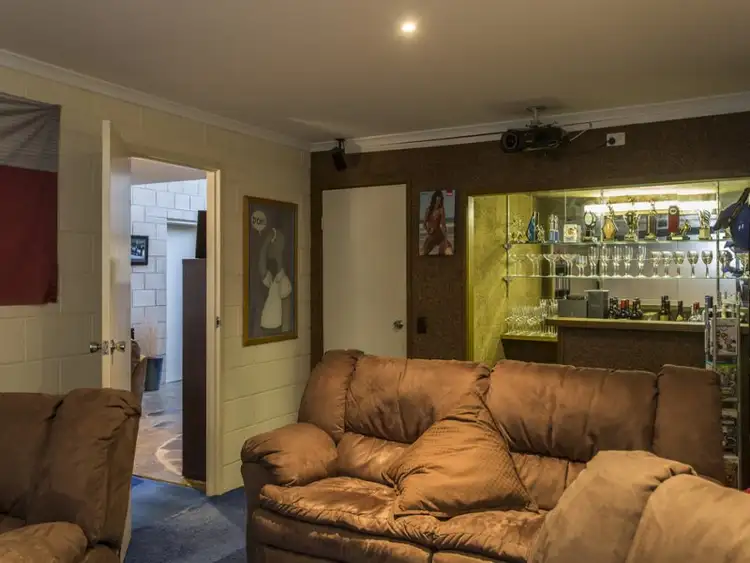 Sixth view of Homely house listing, 5 Bunting Court, Strathdale VIC 3550