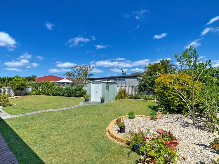 Fifth view of Homely house listing, 32 Fairsky Avenue, Mermaid Waters QLD 4218