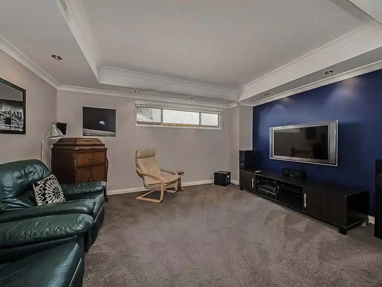 Seventh view of Homely house listing, 8 The Embankment, South Guildford WA 6055